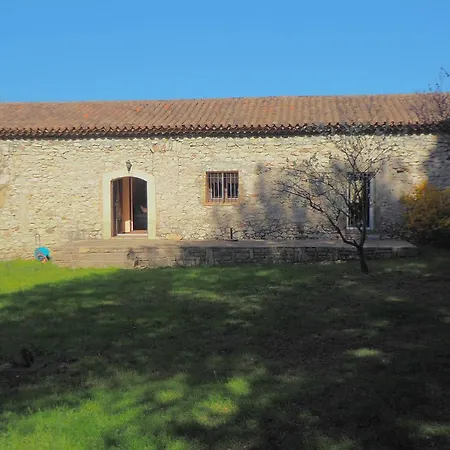 Holiday home Le De Modestine *